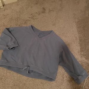Lululemon sweatshirt, pre loved 🥰
